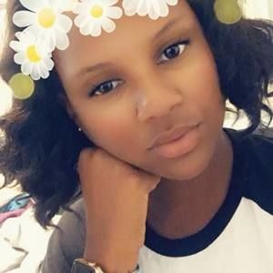 Meet your Posher, Cherita